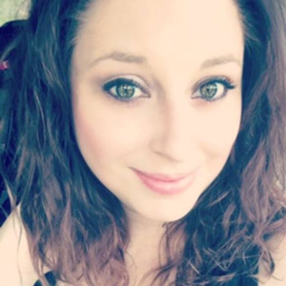 Meet your Posher, Randi - Picture 1 of 1